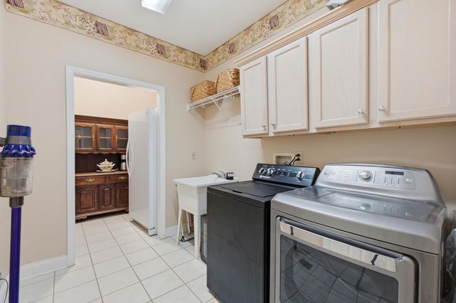 1019 Sandstone Terrace, Soddy Daisy, TN 37379