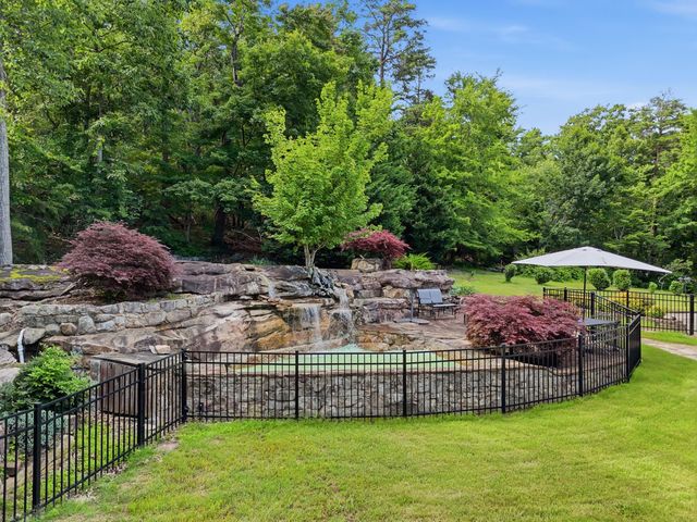 1019 Sandstone Terrace, Soddy Daisy, TN 37379