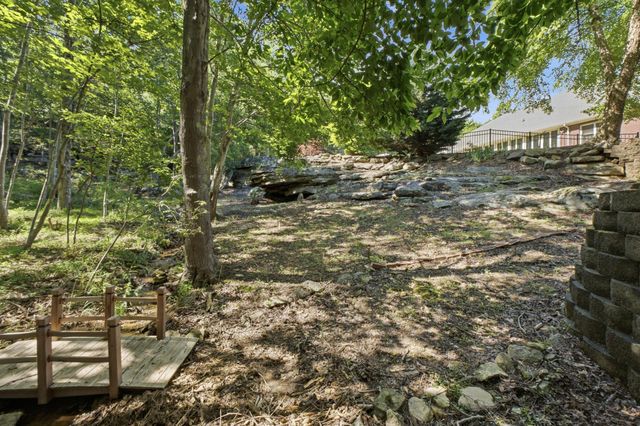 1019 Sandstone Terrace, Soddy Daisy, TN 37379