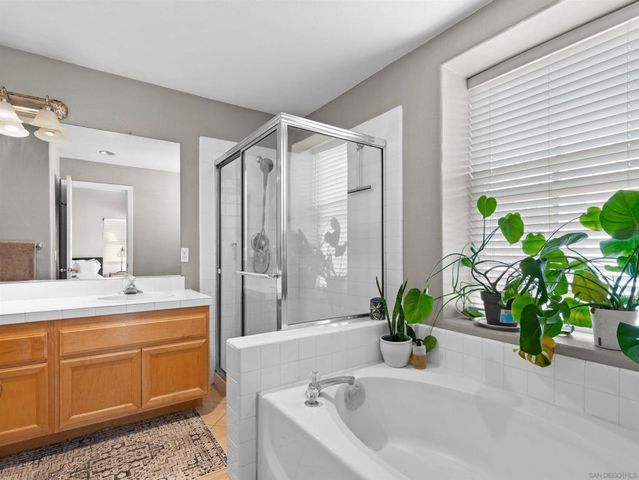 2237 5th Ave, San Diego, CA 92101