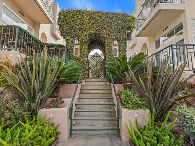 2237 5th Ave, San Diego, CA 92101