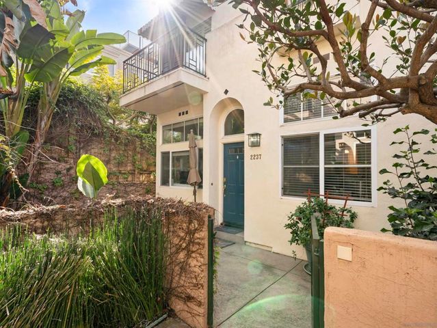 2237 5th Ave, San Diego, CA 92101