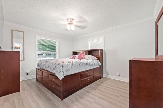1500 Massey Tompkins Road, Baytown, TX 77521