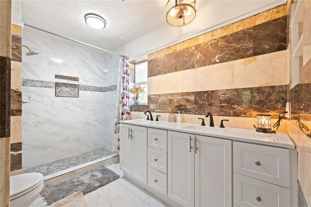 1500 Massey Tompkins Road, Baytown, TX 77521