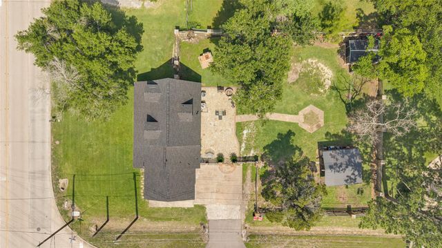 1500 Massey Tompkins Road, Baytown, TX 77521