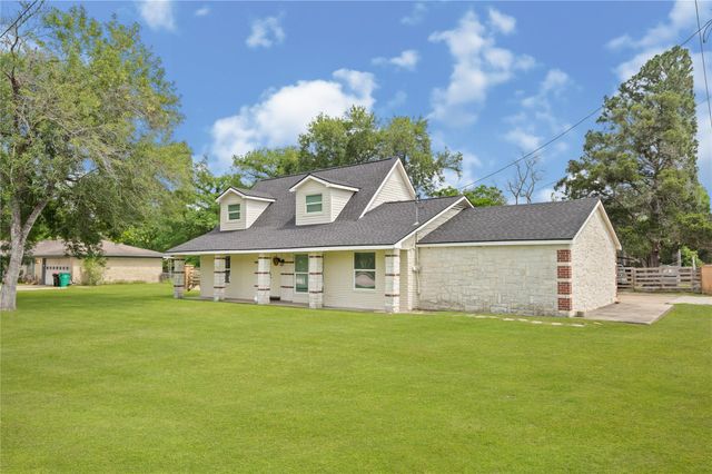 1500 Massey Tompkins Road, Baytown, TX 77521