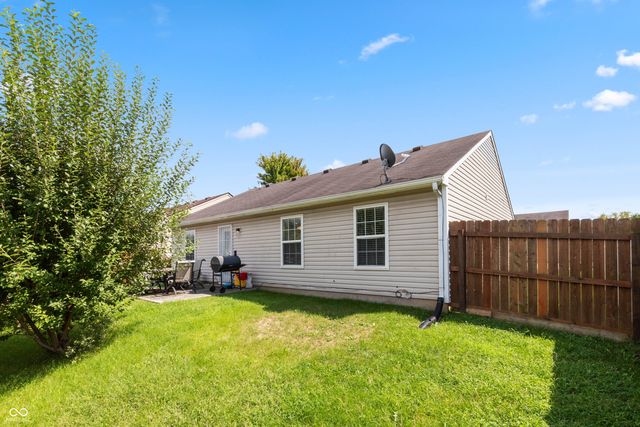 6714 Larkwood Court, Indianapolis, IN 46241