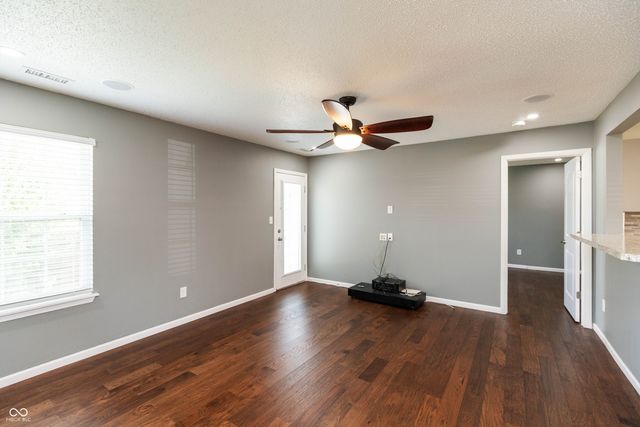 6714 Larkwood Court, Indianapolis, IN 46241