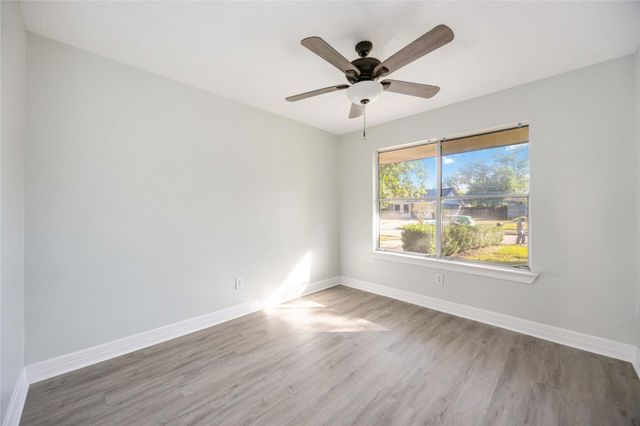 12415 Ridgelow Lane, Houston, TX 77070