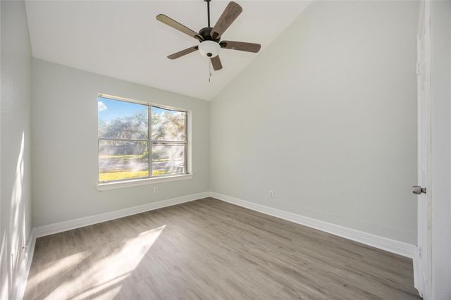 12415 Ridgelow Lane, Houston, TX 77070