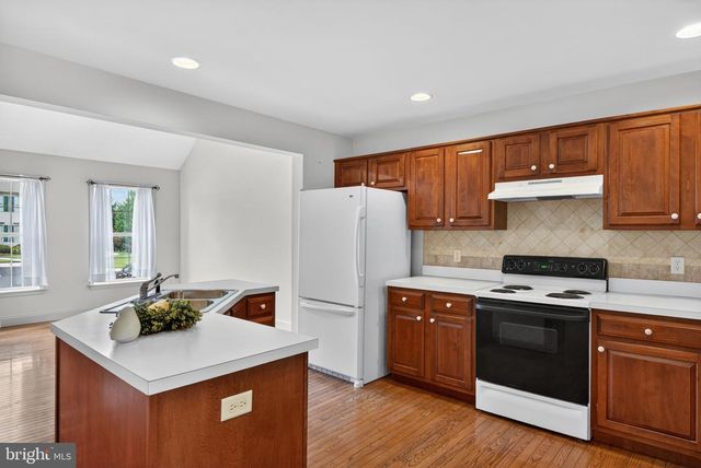407 COBBLESTONE LN, Lancaster, PA 17601