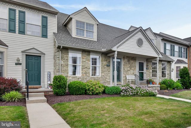 407 COBBLESTONE LN, Lancaster, PA 17601