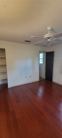 4243 NW 20TH TERRACE, Gainesville, FL 32605