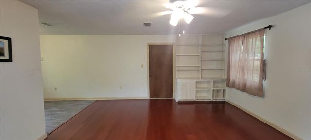 4243 NW 20TH TERRACE, Gainesville, FL 32605