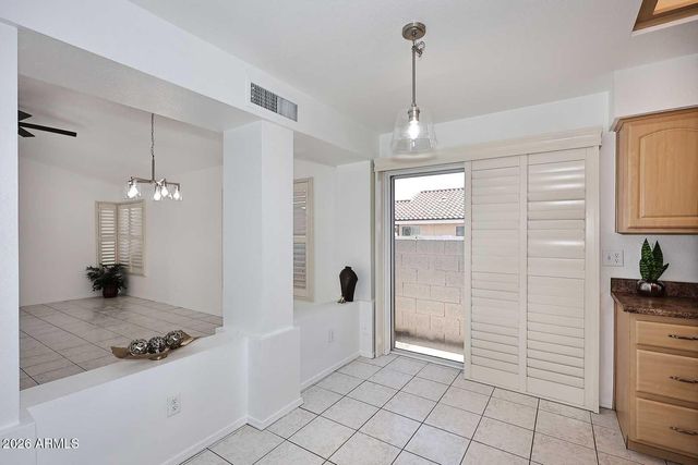 912 E Annette Drive, Phoenix, AZ 85022