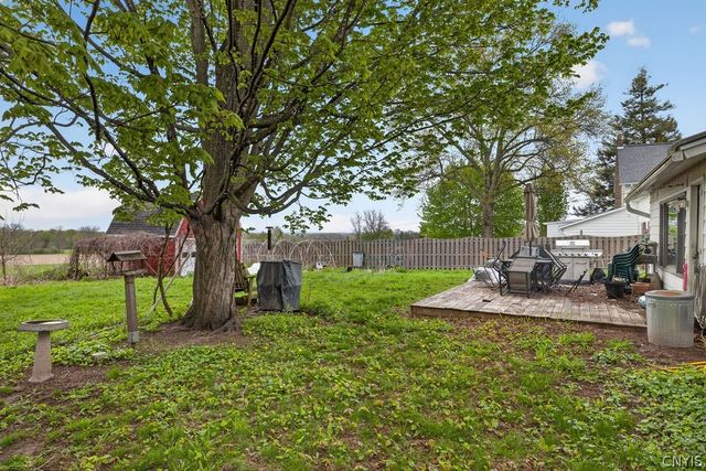 3247 Patchett Road, Lysander, NY 13027