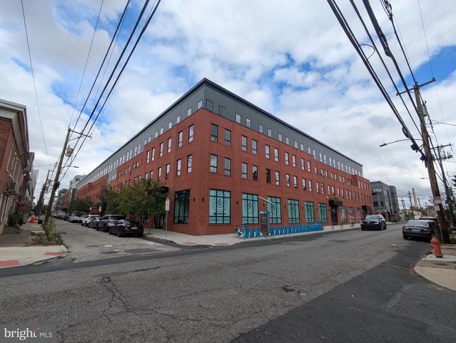 889 N LECOUNT ST, Philadelphia, PA 19130