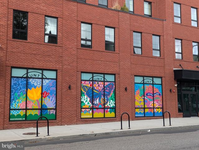 889 N LECOUNT ST, Philadelphia, PA 19130