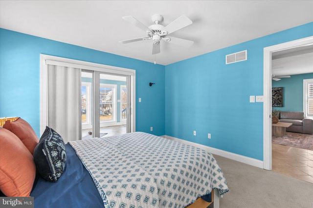 7 W ESSEX ST, Fenwick Island, DE 19944