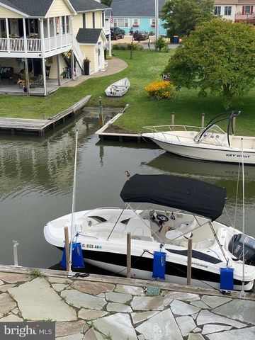 7 W ESSEX ST, Fenwick Island, DE 19944