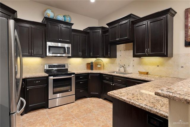 1415 Serengeti Way, Weslaco, TX 78596