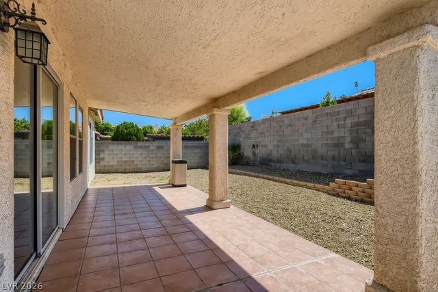 8909 Big Plantation Avenue, Las Vegas, NV 89143