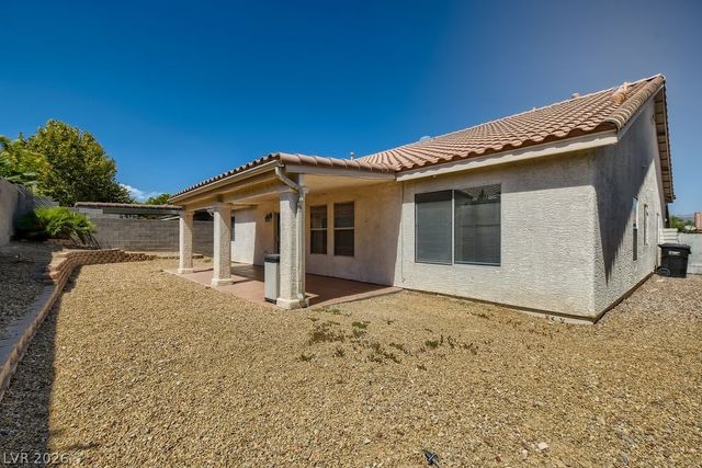 8909 Big Plantation Avenue, Las Vegas, NV 89143