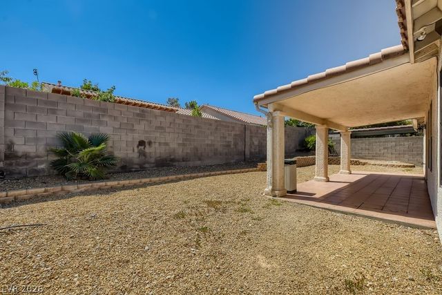 8909 Big Plantation Avenue, Las Vegas, NV 89143