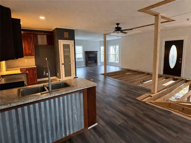 924 Highway 138 E, Stockbridge, GA 30281