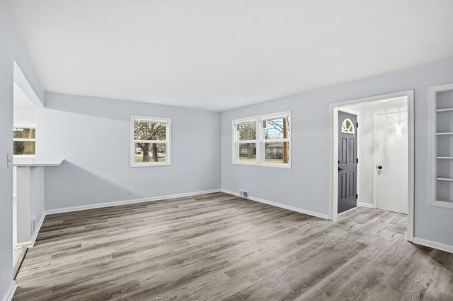 4800 Adams Street, Gary, IN 46408