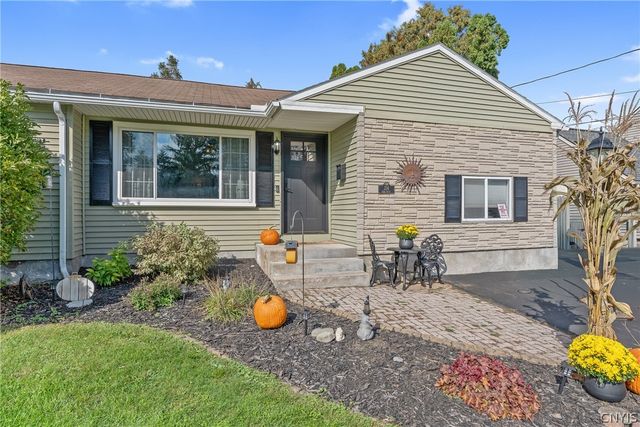 214 Rita Drive, Clay, NY 13212