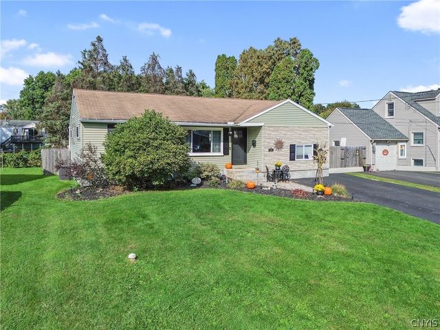 214 Rita Drive, Clay, NY 13212