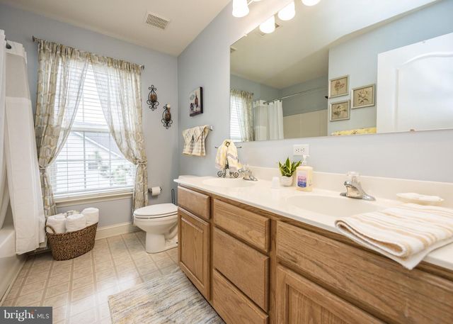 204 REMI DR, New Castle, DE 19720