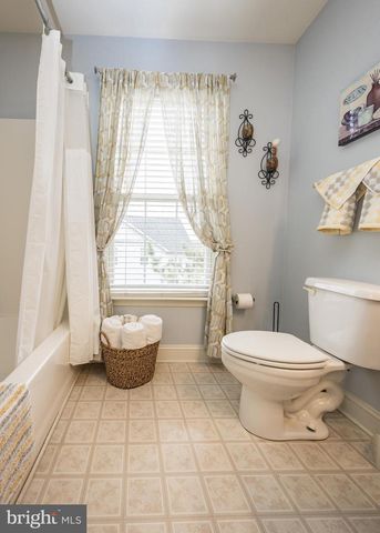 204 REMI DR, New Castle, DE 19720