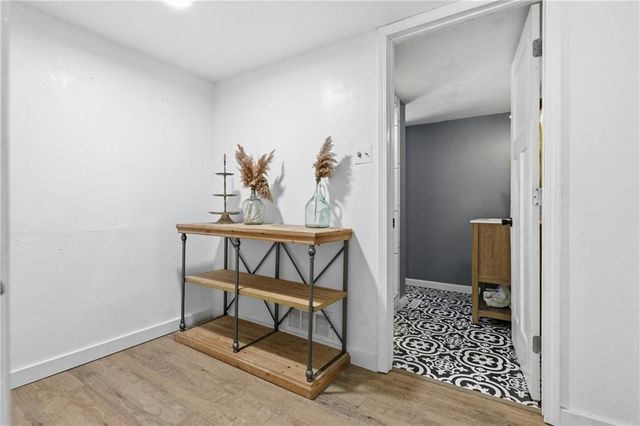 705 N 141st Street, Bonner Springs, KS 66012