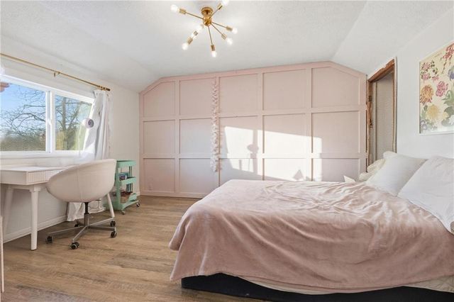 705 N 141st Street, Bonner Springs, KS 66012