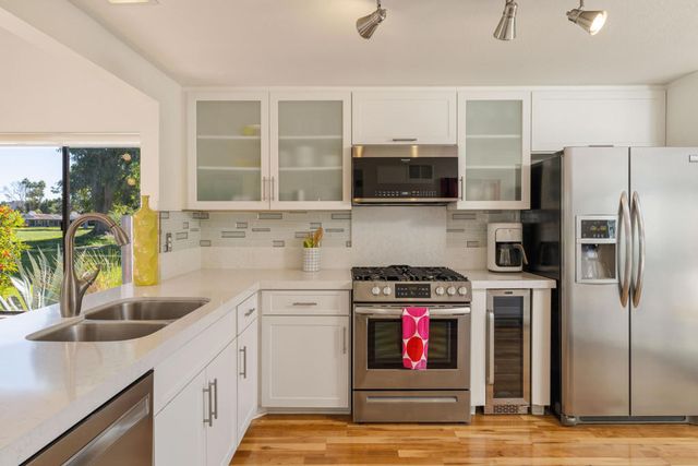 2910 Calle Loreto, Palm Springs, CA 92264