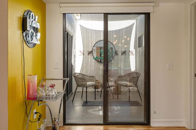 2910 Calle Loreto, Palm Springs, CA 92264