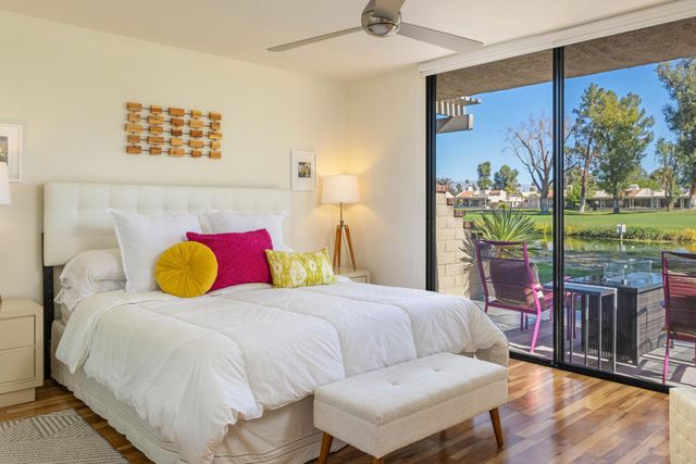 2910 Calle Loreto, Palm Springs, CA 92264