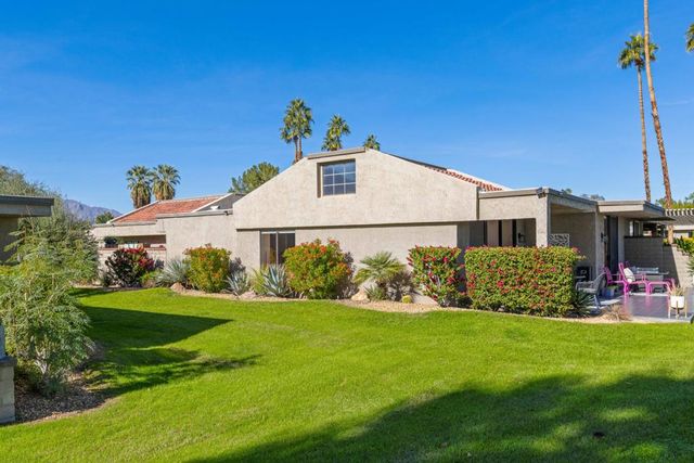 2910 Calle Loreto, Palm Springs, CA 92264