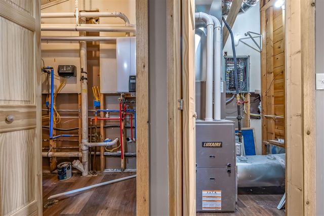 10149 Dennings Road, Jonesville, MI 49250