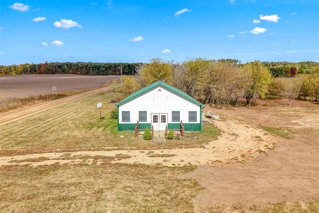 10149 Dennings Road, Jonesville, MI 49250