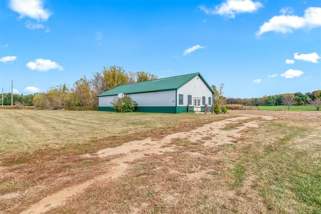 10149 Dennings Road, Jonesville, MI 49250