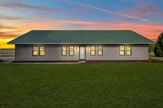 10149 Dennings Road, Jonesville, MI 49250