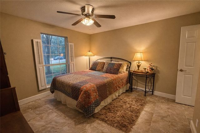 6 Arnold Palmer Lane, Hilltop Lakes, TX 77871