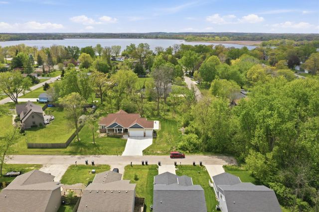 26946 99th STREET, Trevor, WI 53179