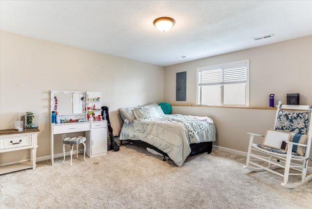 1269 N Forestview Ct, Wichita, KS 67235