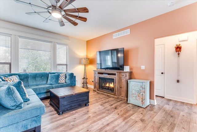 1269 N Forestview Ct, Wichita, KS 67235