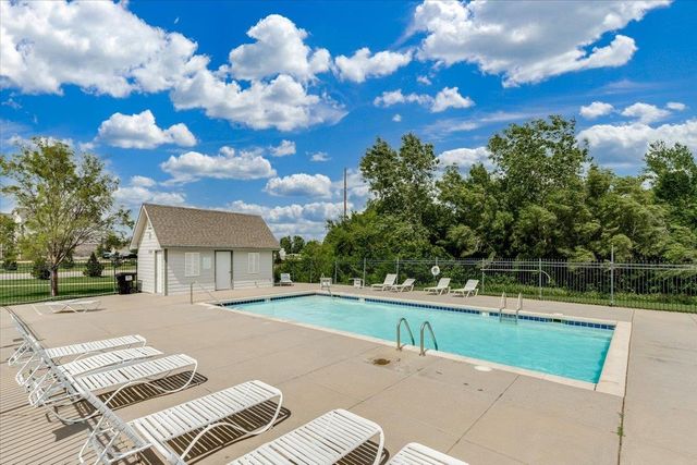 1269 N Forestview Ct, Wichita, KS 67235