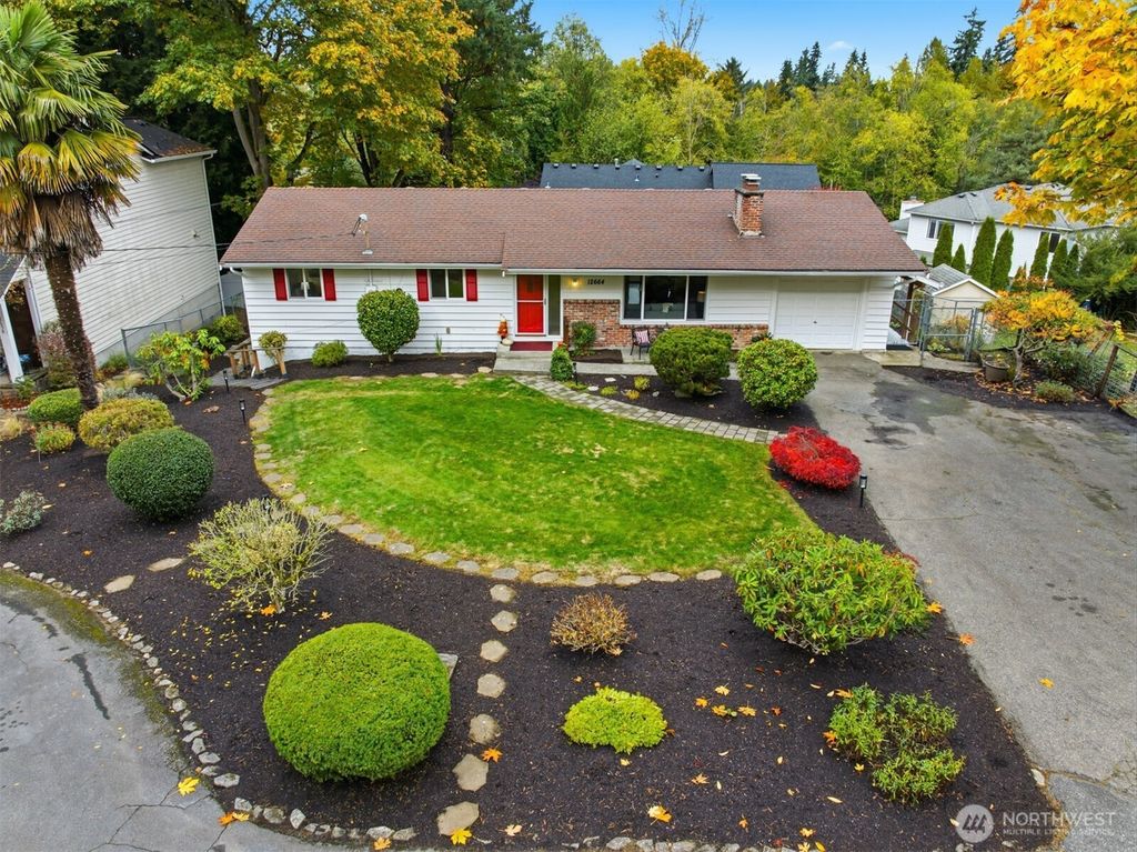 12664 NE 87th Street, Kirkland, WA 98033